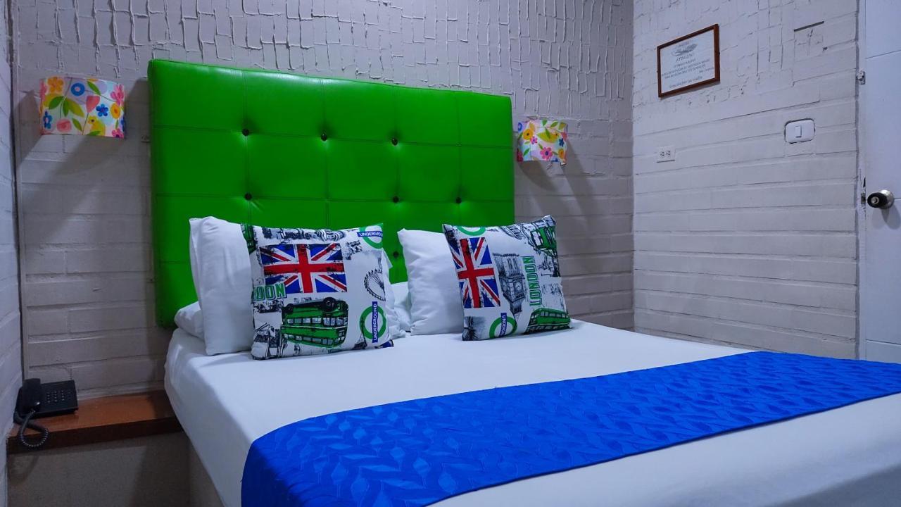 Hotel Casa Boston Inn Барранкилья Экстерьер фото